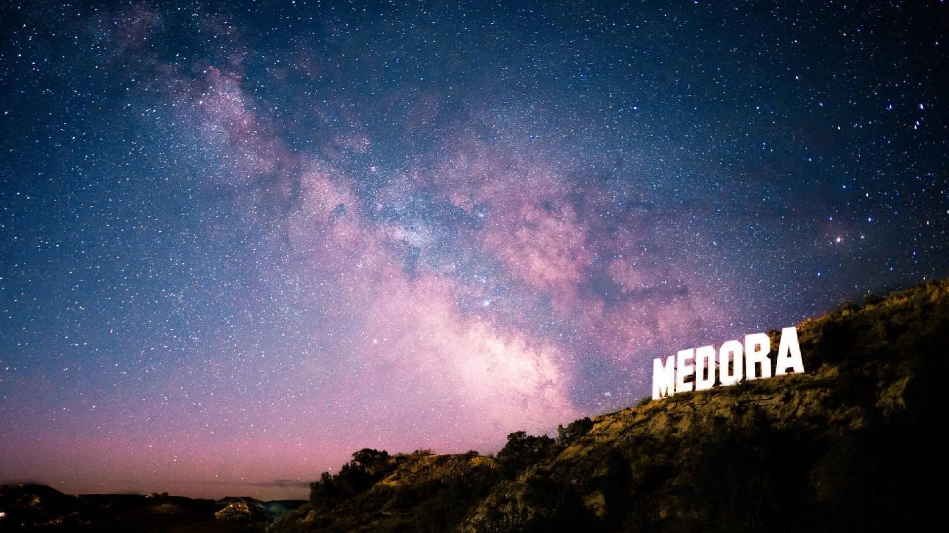 Medora Sign with the night sky