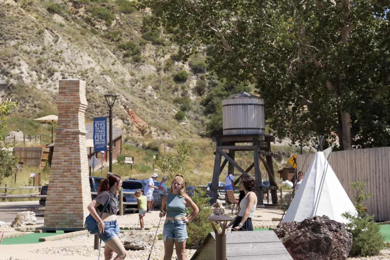 Little Bully Pulpit Mini Golf