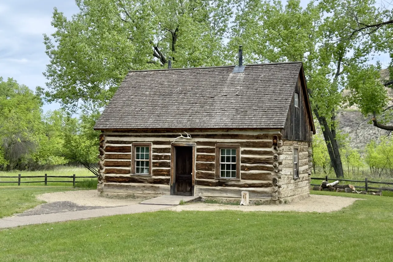 Maltese Cross Cabin