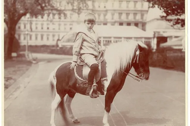 Archie Roosevelt as a boy, sitting on his pony Algonquin