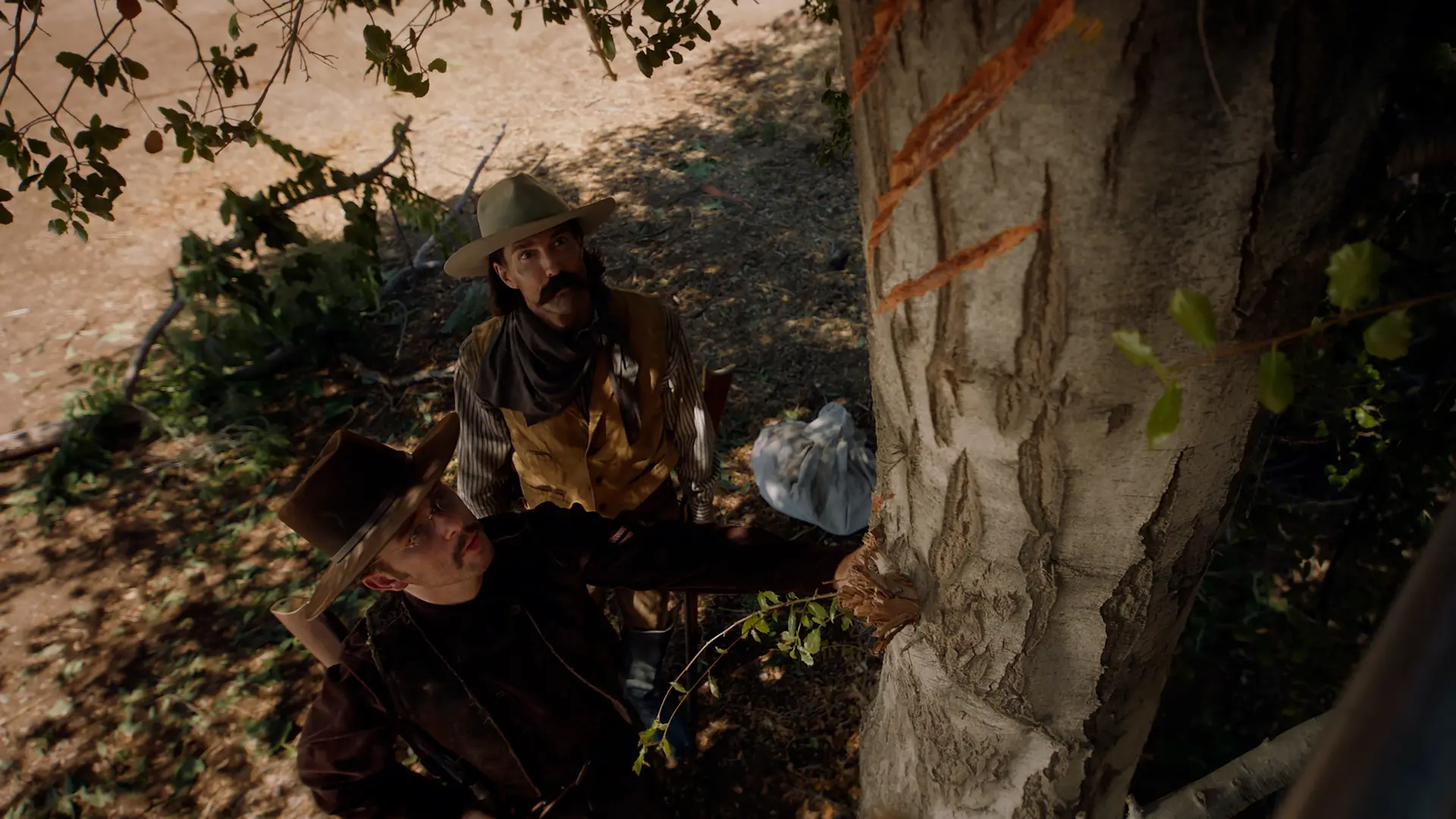Photograph of Bill Merrifield and Theodore Roosevelt on a bear hunt (Elkhorn TV series)