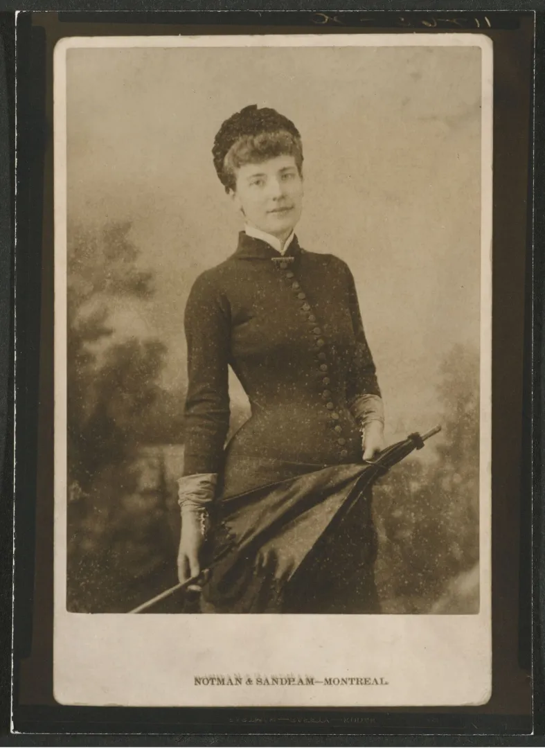 Edith Kermit Carow standing, a studio portrait from the 1880s