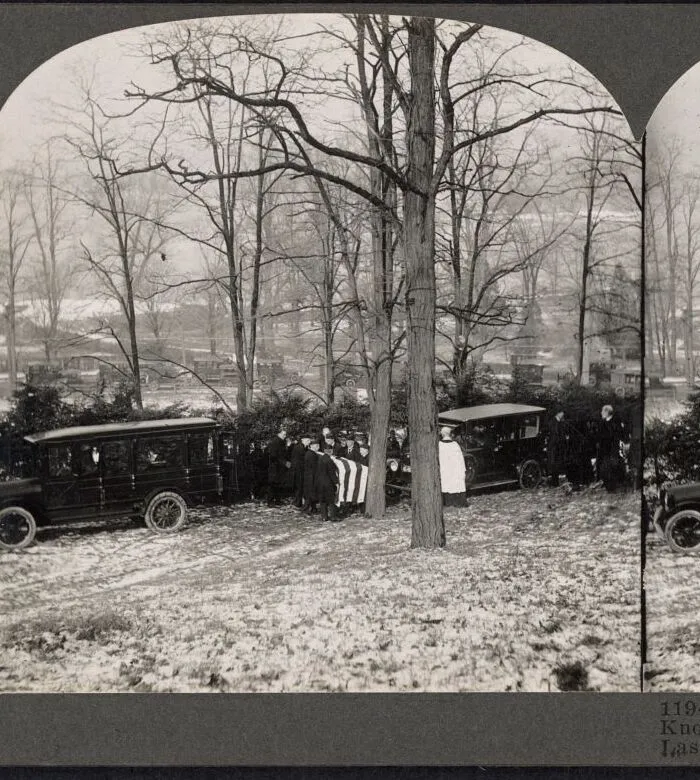 Funeral procession at Young’s Memorial Cemetery in Oyster Bay, January 1919