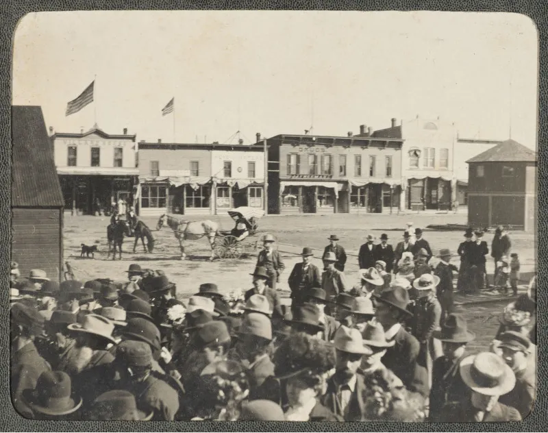 Crowd of People