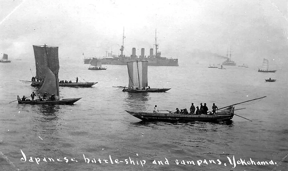 American battleships and Japanese sampans in Yokohama harbor, 1908
