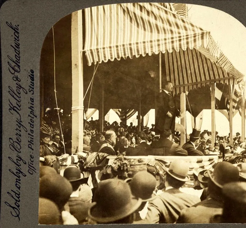 Roosevelt delivering the opening address at the Jamestown Exposition, 1907