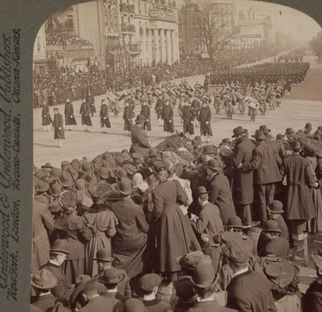 Pennsylvania Avenue in Washington filled with the 1905 inaugural procession