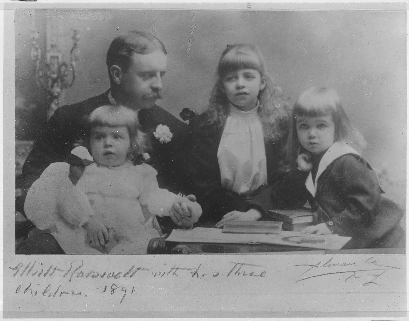 Elliott Roosevelt with his three children in 1891