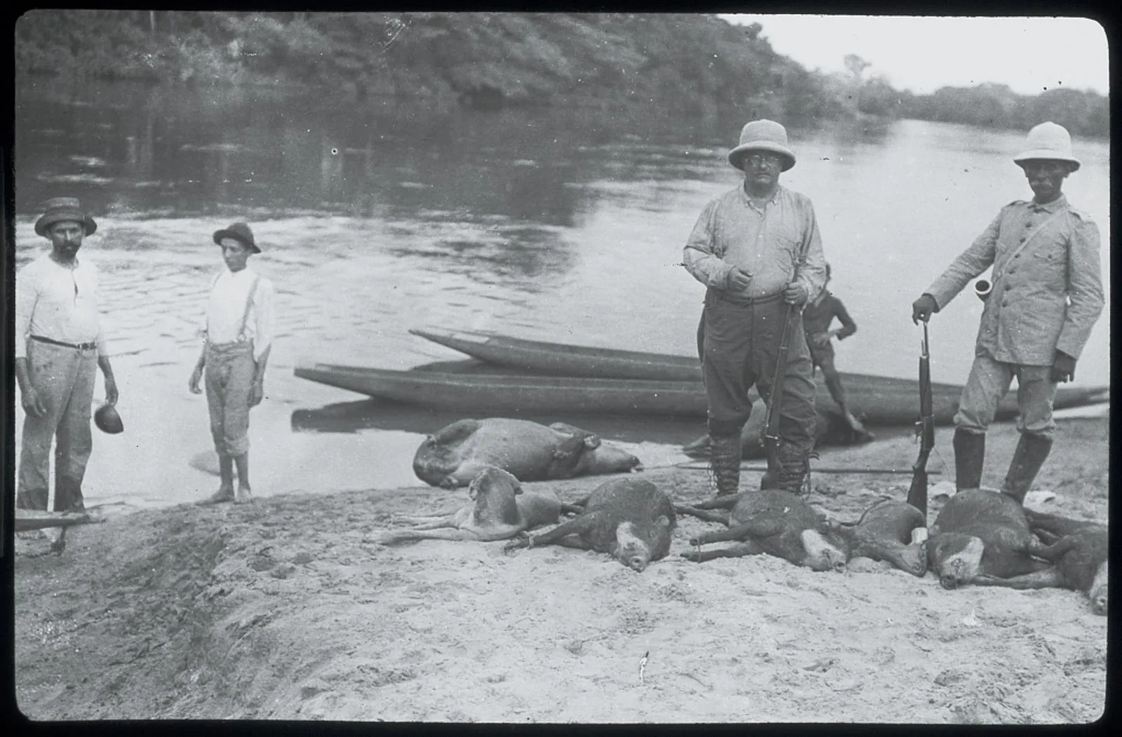 Theodore Roosevelt with Brazilian officer Candido Rondon beside a river during the Roosevelt-Rondon expedition