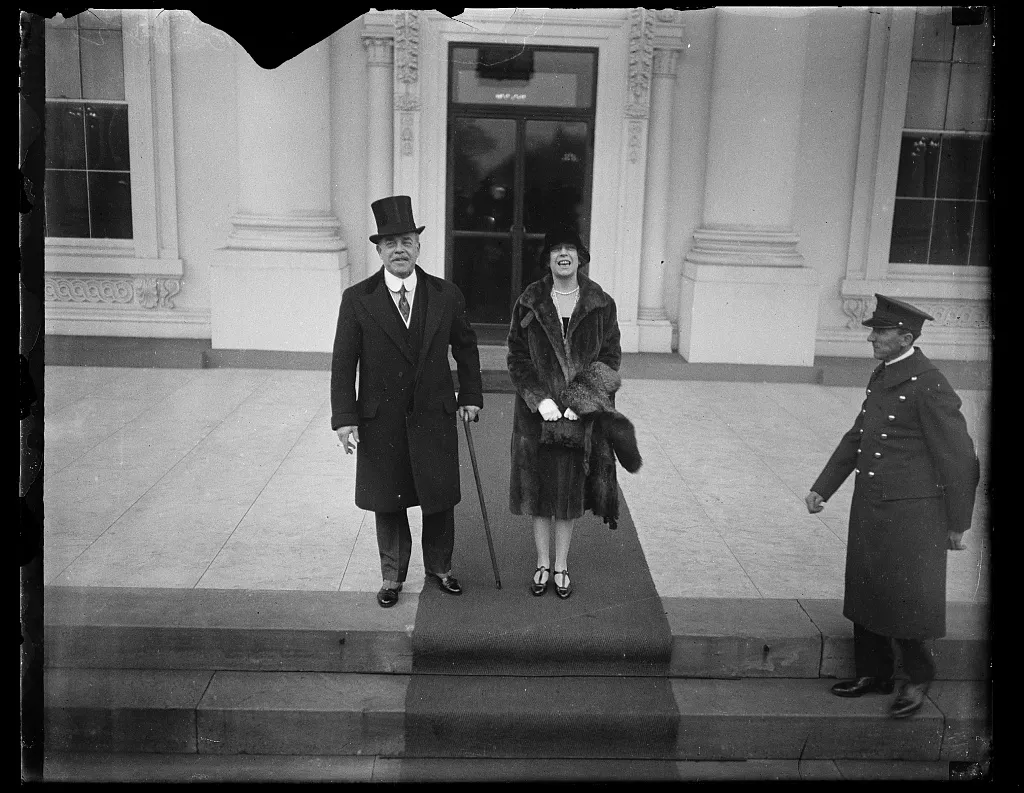 Nicholas and Alice Roosevelt Longworth at the White House.