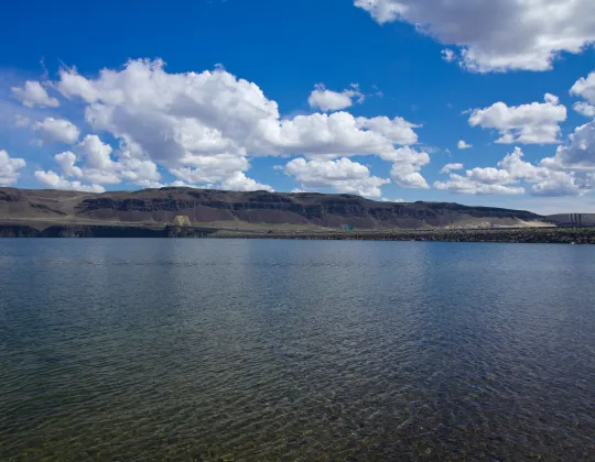 The Vantage Bridge crossing the Columbia River